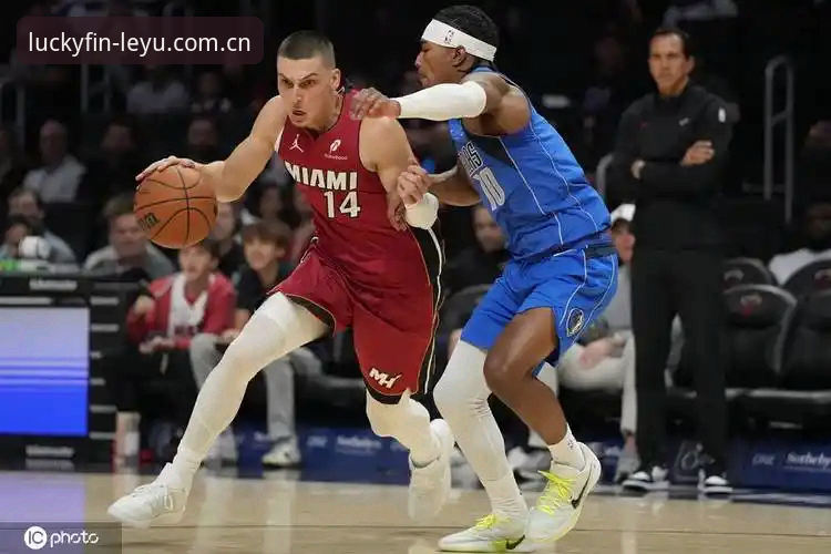 乐鱼体育平台NBA赛事体验：LY官方APP登录 vs 网页版，2026赛季该选谁？